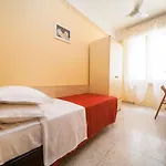 Hotel Festival 2*